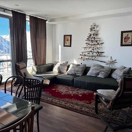 Mountain Cricket Chalets And Apartments 구다우리 외부 사진