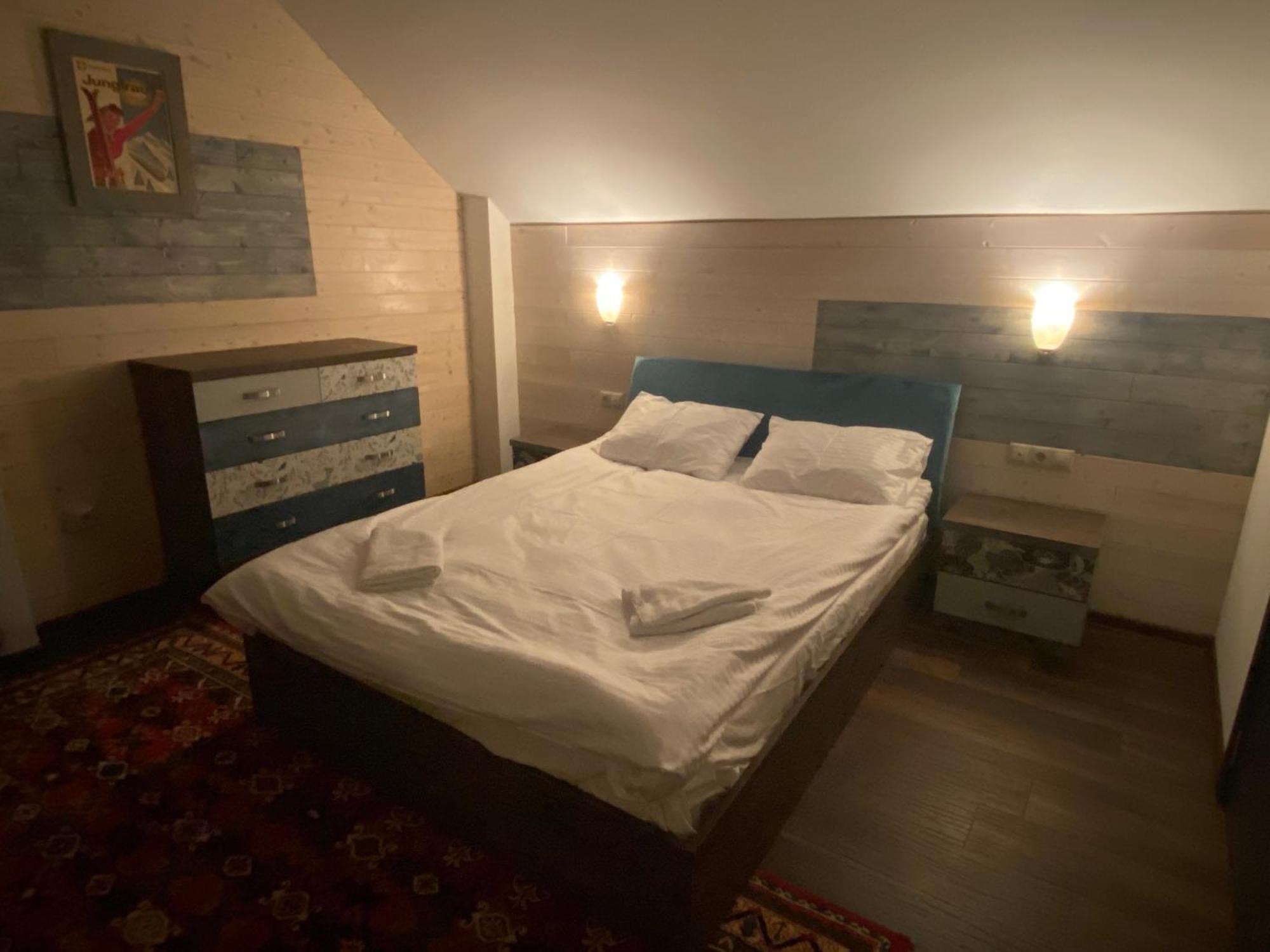 Mountain Cricket Chalets And Apartments 구다우리 객실 사진